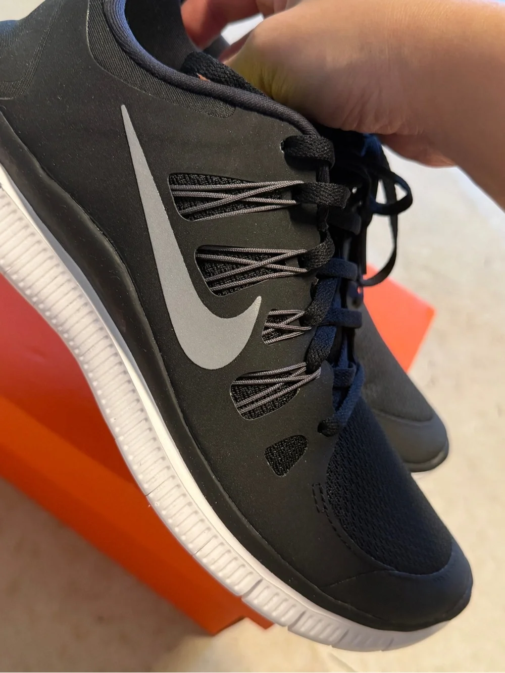 Nike Men’s Black Athletic Sneakers with White Swoosh